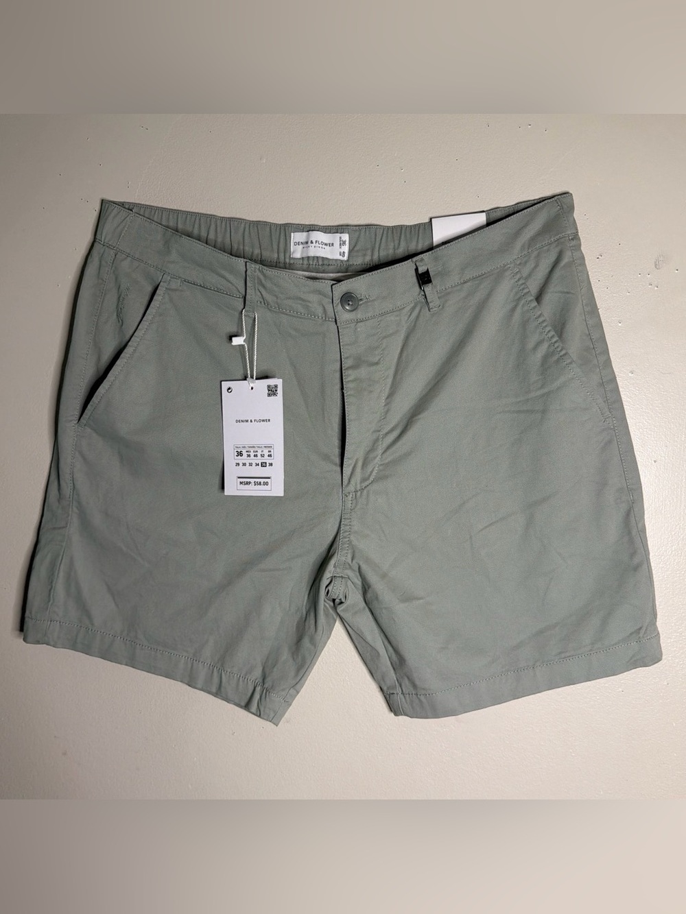 Denim & Flower Men’s Sage Green Casual Flat-Front Shorts